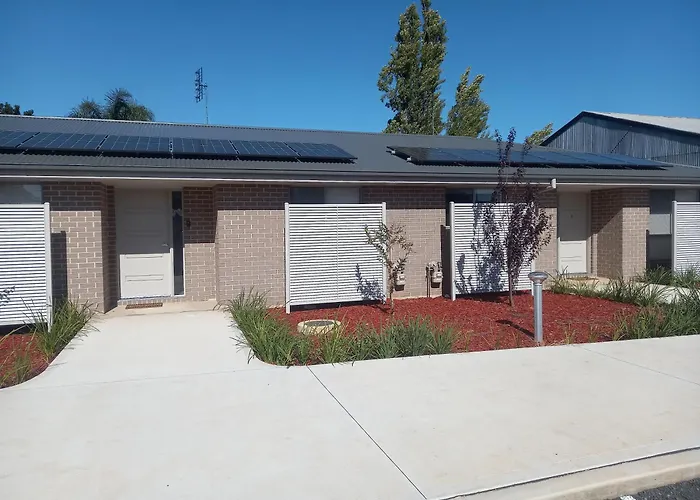 French Corner Apartments Dubbo