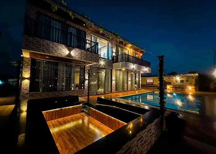Ibiza Farm By The Party Citadel, A 3Bhk Private Villa With Pool Jaipur