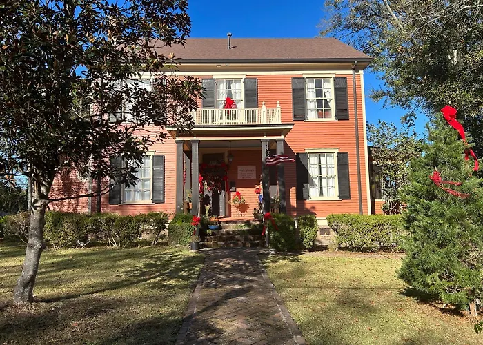 Jenny'S Downtown Hideaway Bed And Breakfast Laurel