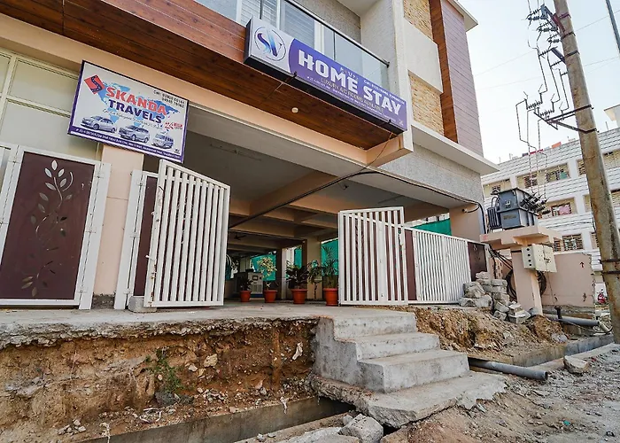 Fabhotel Sv Home Stay - Nr A2Z Exotic Park Tirupati