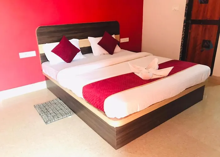 Hotel Aadya Puri
