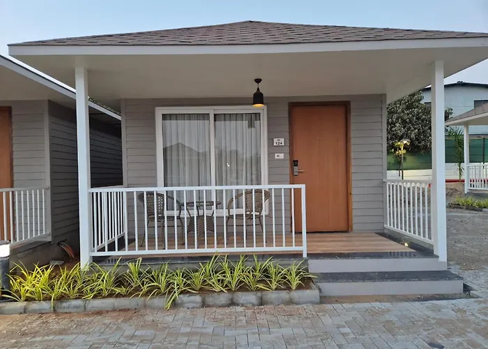 The Gold Beach Annexe Daman