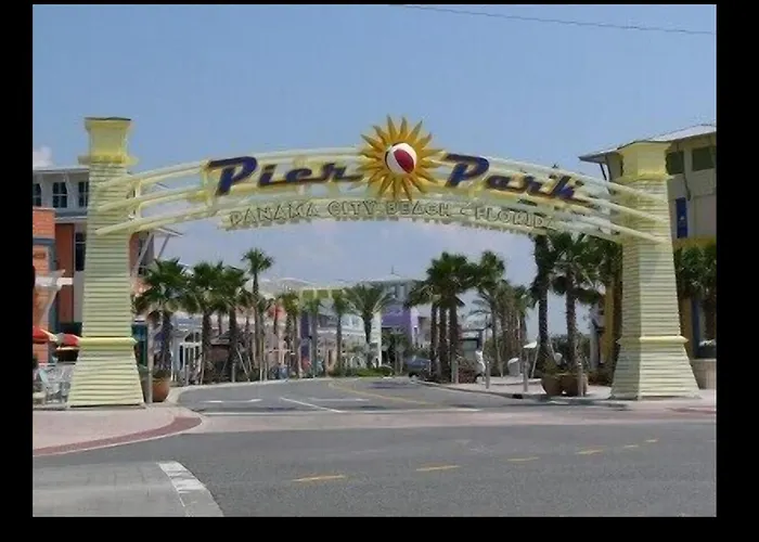 Beautiful Beachfront Views - The Retreat At Emerald Isle Panama City Beach