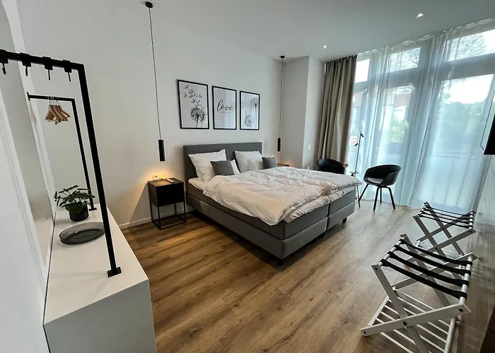 Glashaus mit 3 Gästezimmer Mettingen 