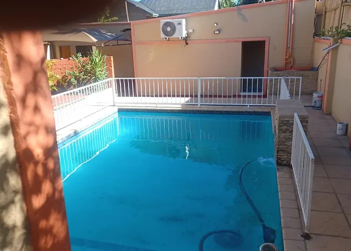 De'Moore Guest House Johannesburg