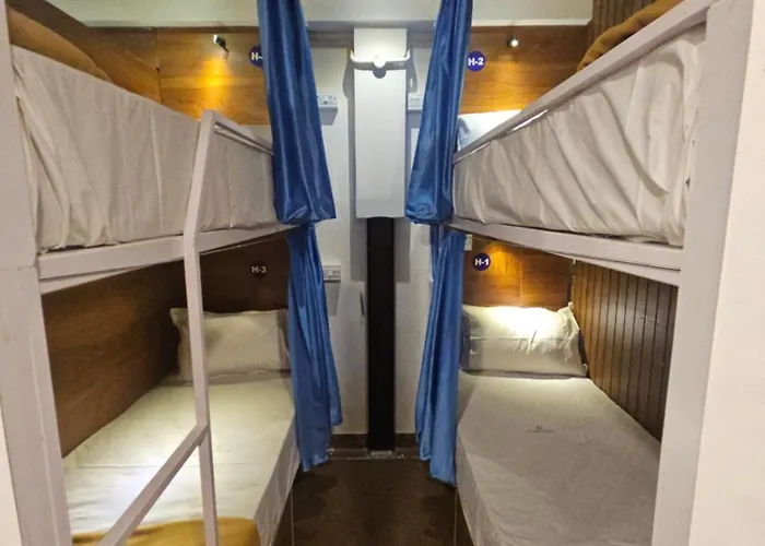 Lowfare Hotels Kozhikode