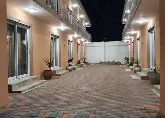 Grandview Adventure And Guesthouse East London