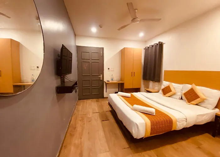 Hotel White Saffron Pitampura Near Kohat Enclave Metro Station Delhi 