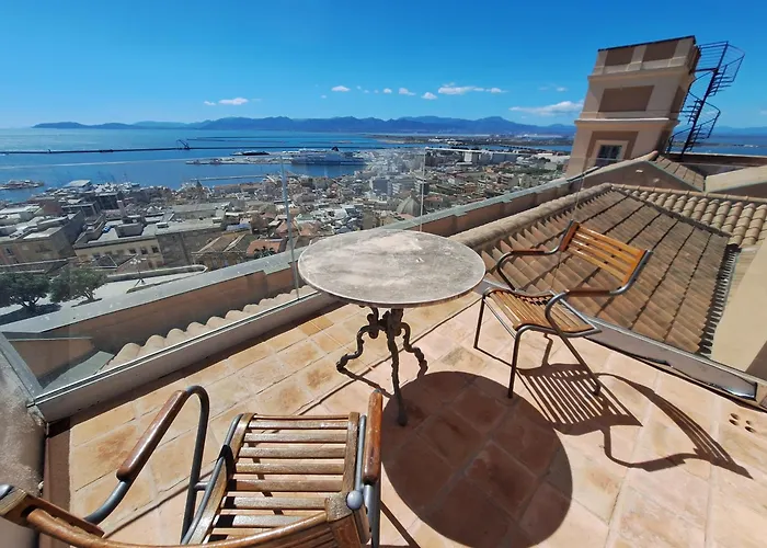 Palazzo Boyl 1840 Hotel Cagliari