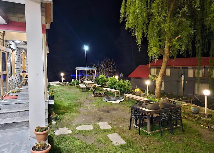The Kuber Vatika Hotel Manali 