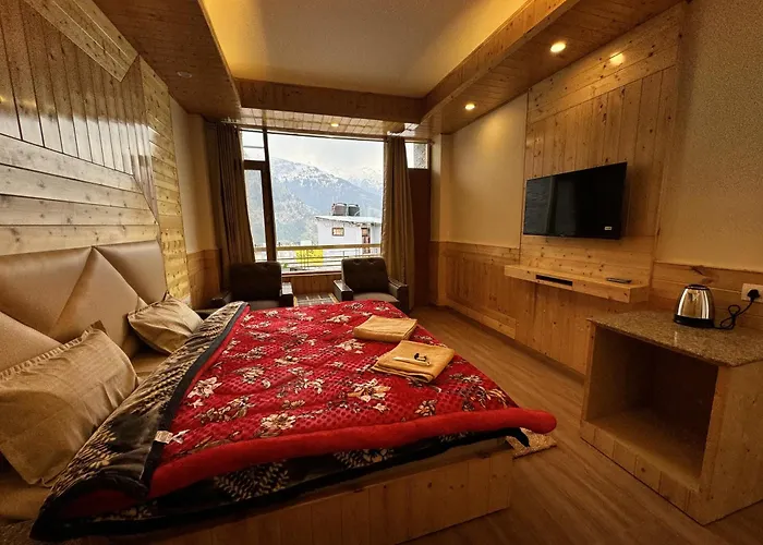 Whistling Wood By Sky Group Hotel Manali 