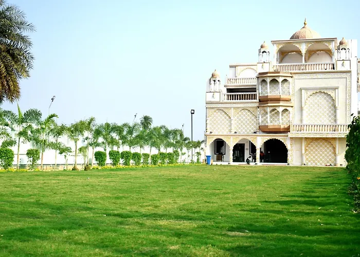 Vatika Banquet And Lawn Hotel Gaya