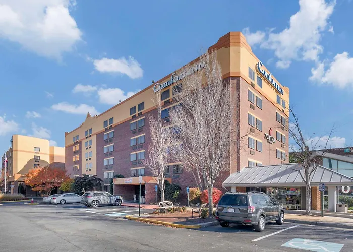 Comfort Inn University Center Fairfax