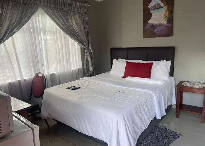 Dreamwood Guest House Mbombela
