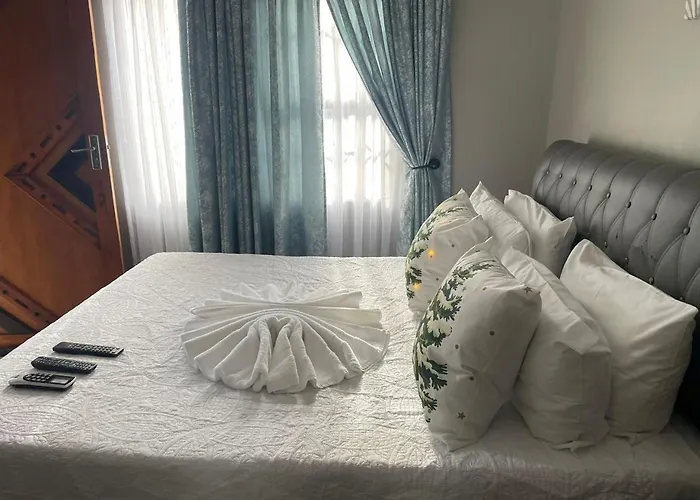 Dreamwood Guest House Mbombela