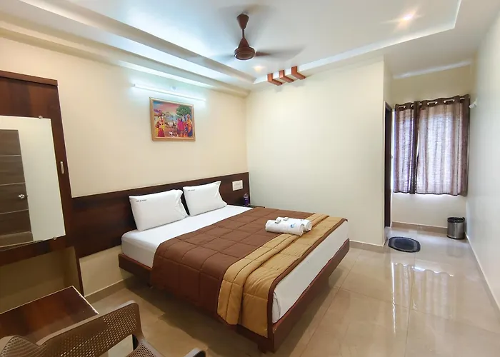 Hotel Dkr Grand Tirupati