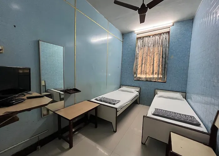 Milan Guest House Mumbai
