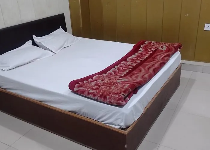 Chotiwala Hotel & Restaurant Haridwar