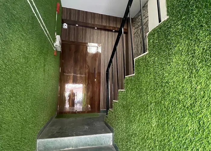 Kashi Imperial Bed & Breakfast Varanasi