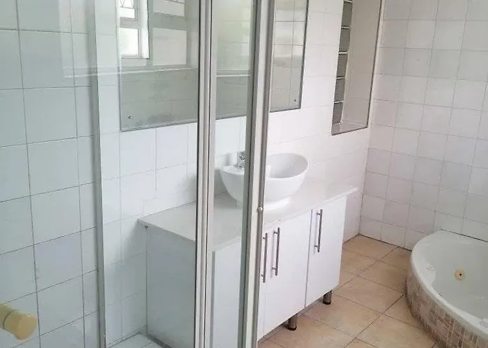 Wampex Guest House In East London