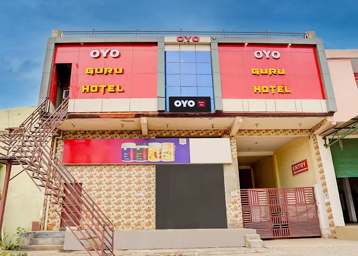 Hotel O Guru Hotel Noida