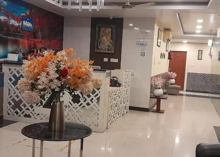 Hotal Zaarang Paradise Lucknow