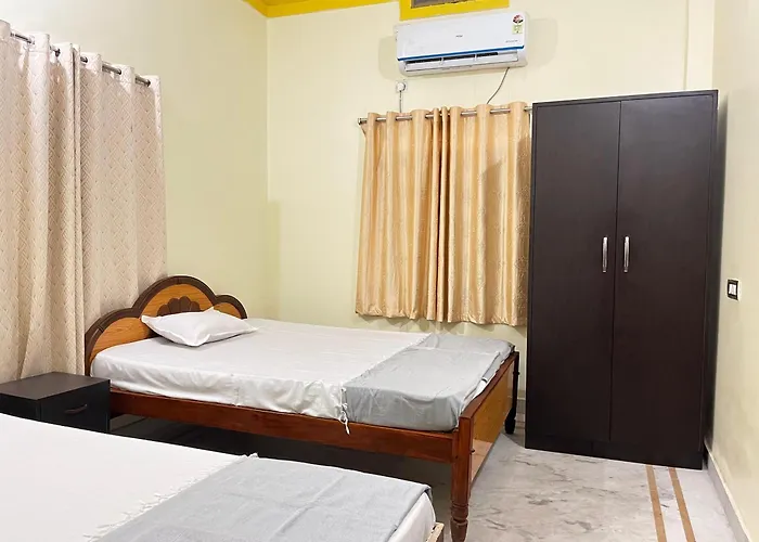 Hotel Manokamna Bodh Gaya