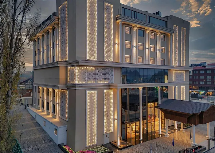 Ramada Encore By Wyndham Rajbagh Srinagar