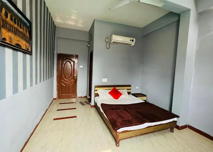Hotel Atithi Palace Maheshwar