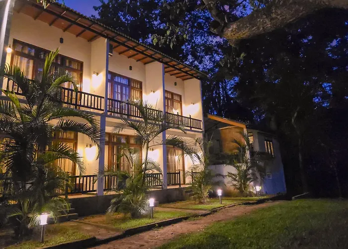 Grand Kalundawa Resort Dambulla