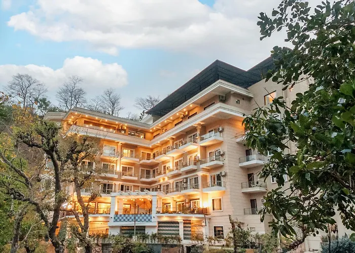 Stone Wood Hotel, Rishikesh