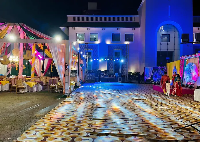 Nirmal Hotel And Resort Bareilly