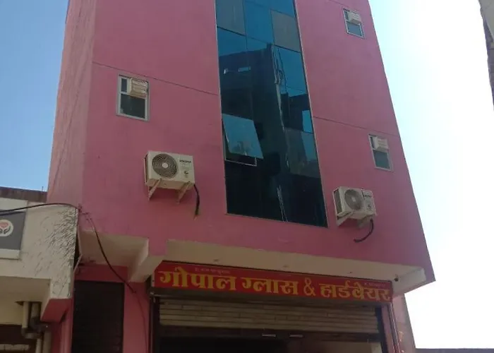 Laddu Gopal Guest House Khatu