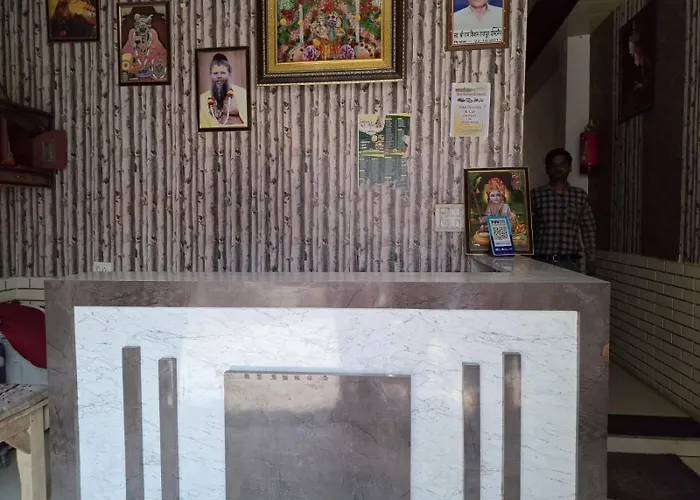 Shree Ram Krishna Dham Hotel Vrindāvan
