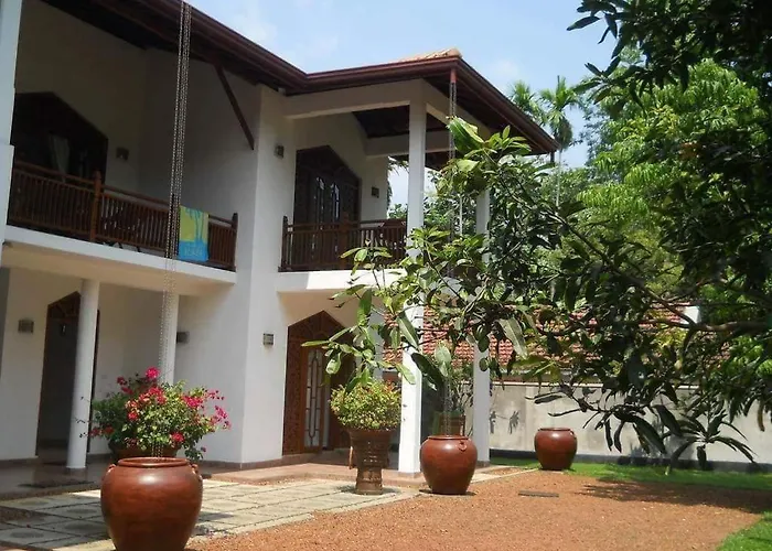 Neue Villa Wunderschön Bentota