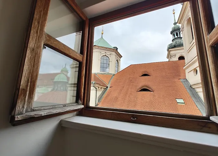 Little King Hotel U Malvaze Praga