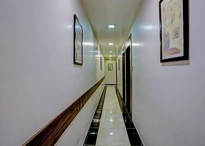 Hotel O Blue Inn Residence Near R City Mall Mumbai
