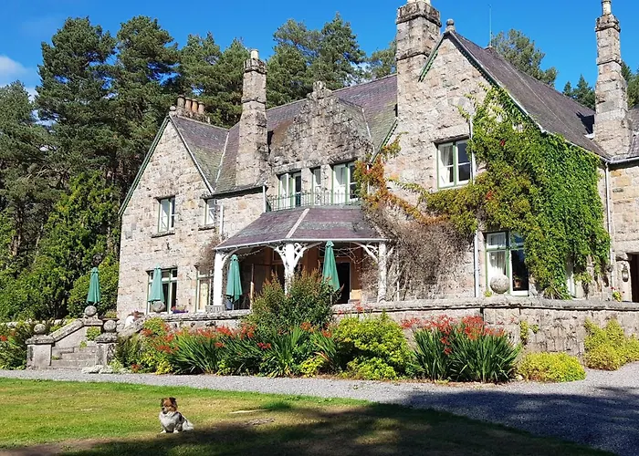 Cambus O' May Traditional Highland Hotel Ballater