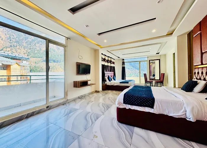 Royal Majestic View Point Lodge Manali 