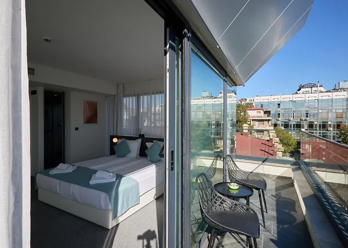 Bizarre Boutique Hotel Warna