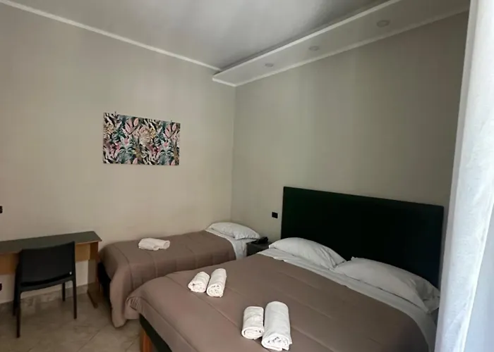 Smart Station Hotel Nápoles