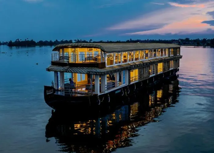 Victoria Houseboats Hotel Alappuzha