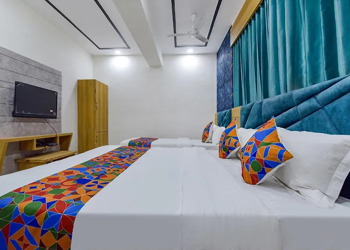 Hotel Green Tree Ahmedabad