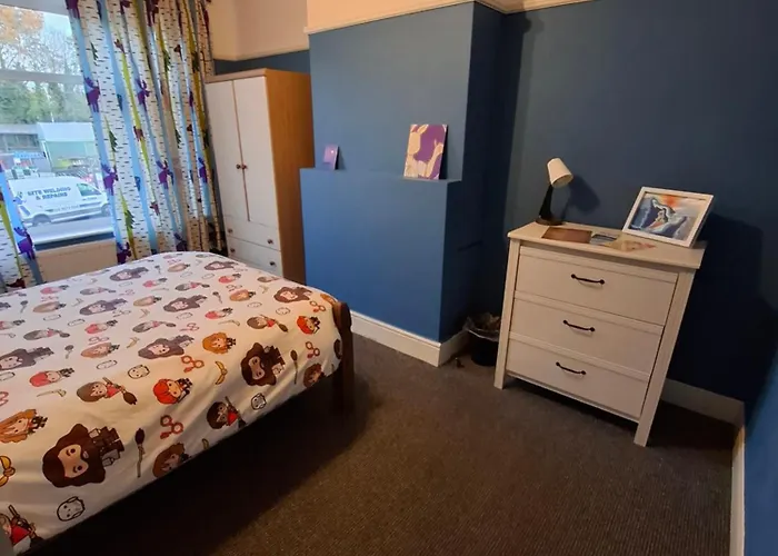 The Tasty Moon Rent Room Beckenham
