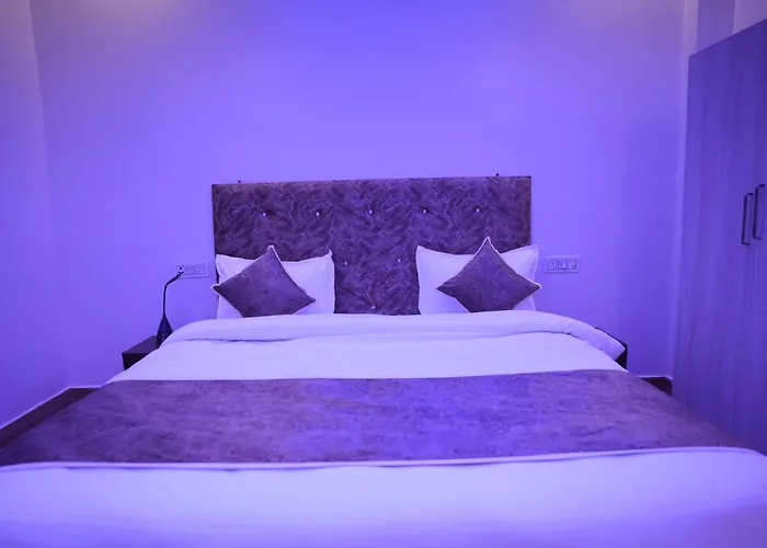 Hotel Rajmahal Palace Prayagraj