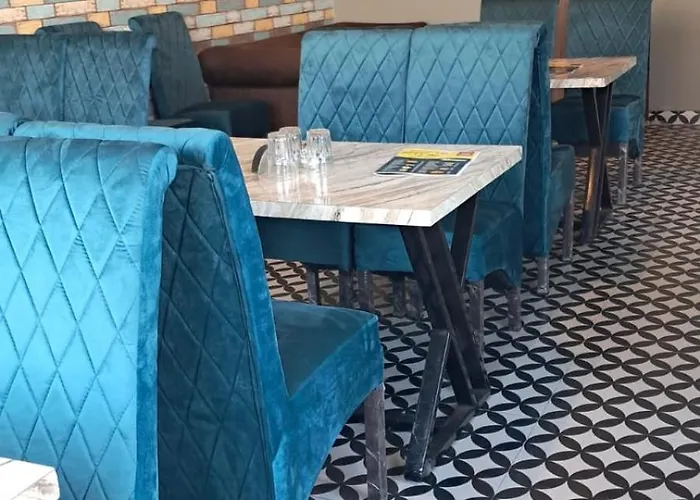 Hotel Royal Villa Moga