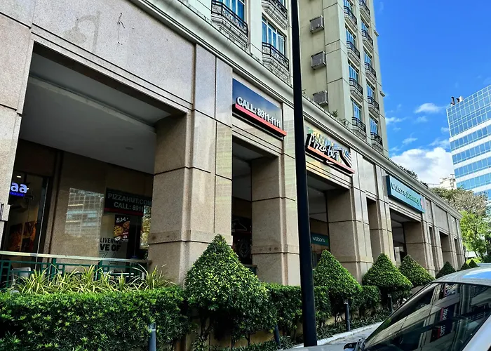 Studio Condo Unit Stamford Executive Residences Near Mckinley & Bgc Taguig