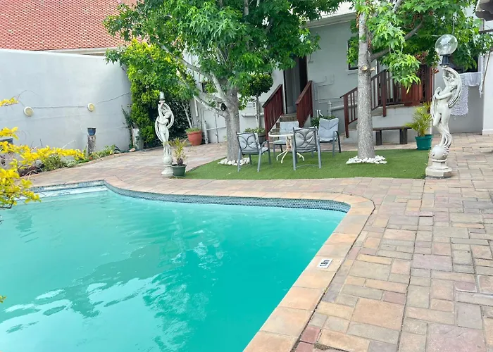 Wampex Guest House In Port Elizabeth R400 Night