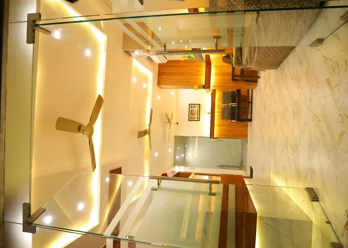 Jmk Regency Hotel Varanasi
