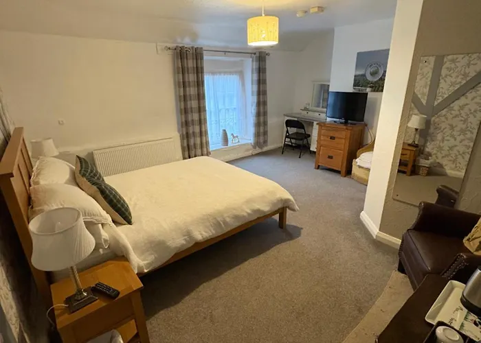 The Crown Inn - Wentnor Shrewsbury